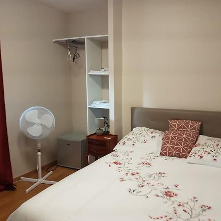 Bed and Breakfast Hameau Des Essarts Grand-Couronne Esterno foto