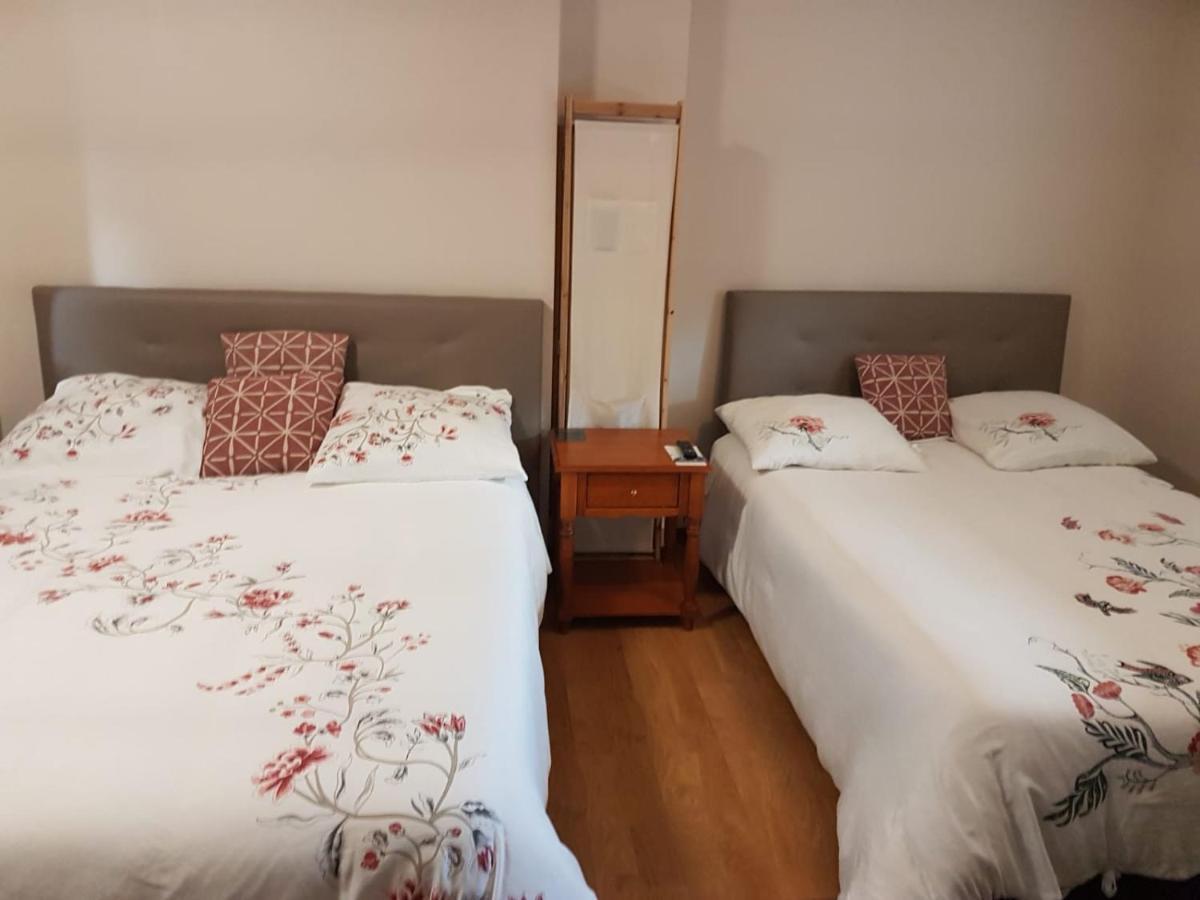 Bed and Breakfast Hameau Des Essarts Grand-Couronne Esterno foto