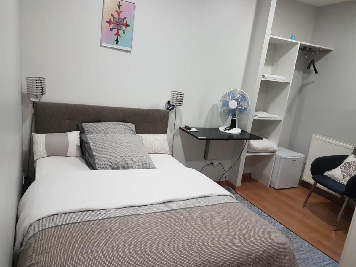 Bed and Breakfast Hameau Des Essarts Grand-Couronne Esterno foto