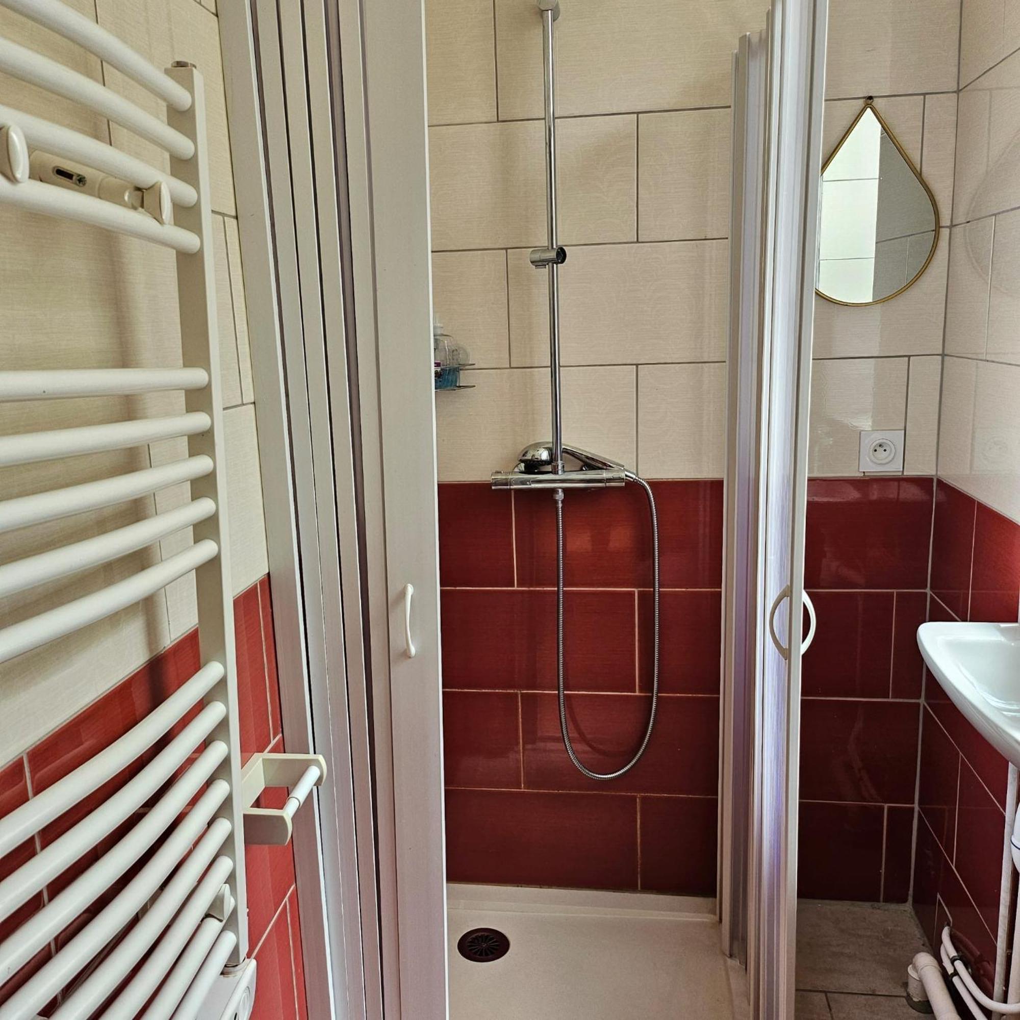 Bed and Breakfast Hameau Des Essarts Grand-Couronne Esterno foto